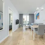 Cosy Baltic Marina Fitness & Sauna By Renters Apartment *