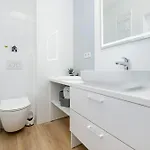 Cosy Baltic Marina Fitness & Sauna By Renters Apartment