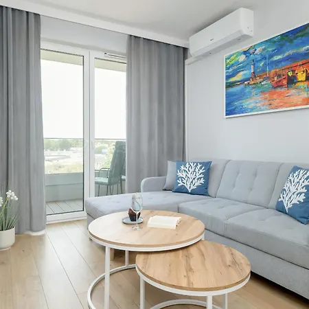 Cosy Baltic Marina Fitness & Sauna By Renters Апартаменты *