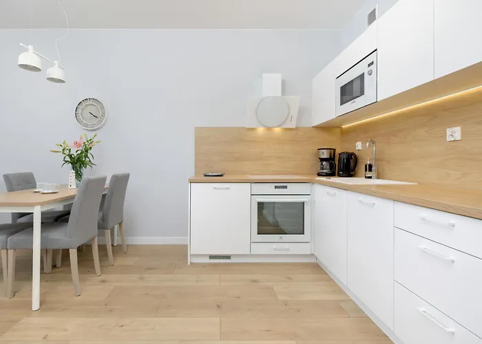 Cosy Baltic Marina Fitness & Sauna By Renters Apartment